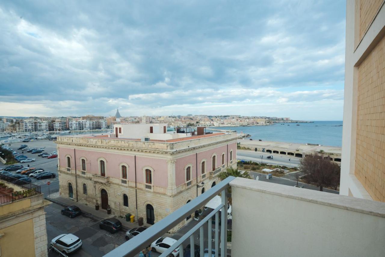La Vacanza Ortigia Сиракуза Екстериор снимка